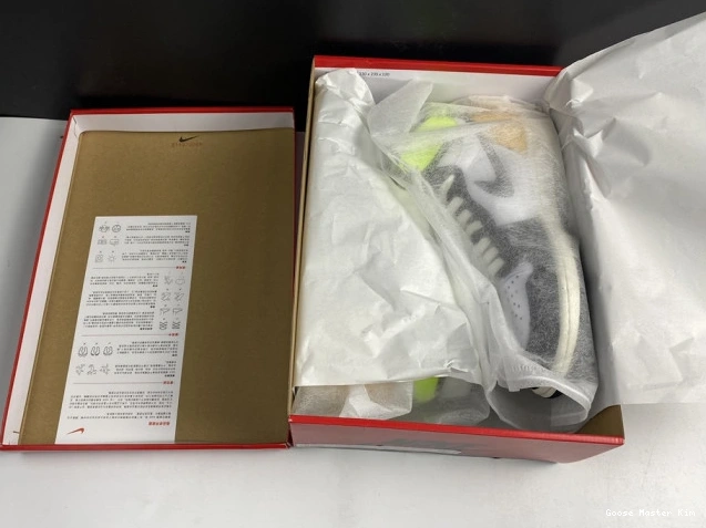 'VOLT JORDAN GOLD' 555088-118 1 AIR HIGH RETRO OG 0702